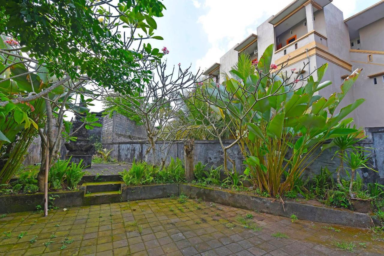 Oyo 90967 Soka Asri Guest House Darmasaba Экстерьер фото